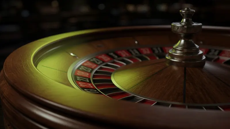 A wooden roulette wheel appears in the LakhBet guide to Teen Patti.